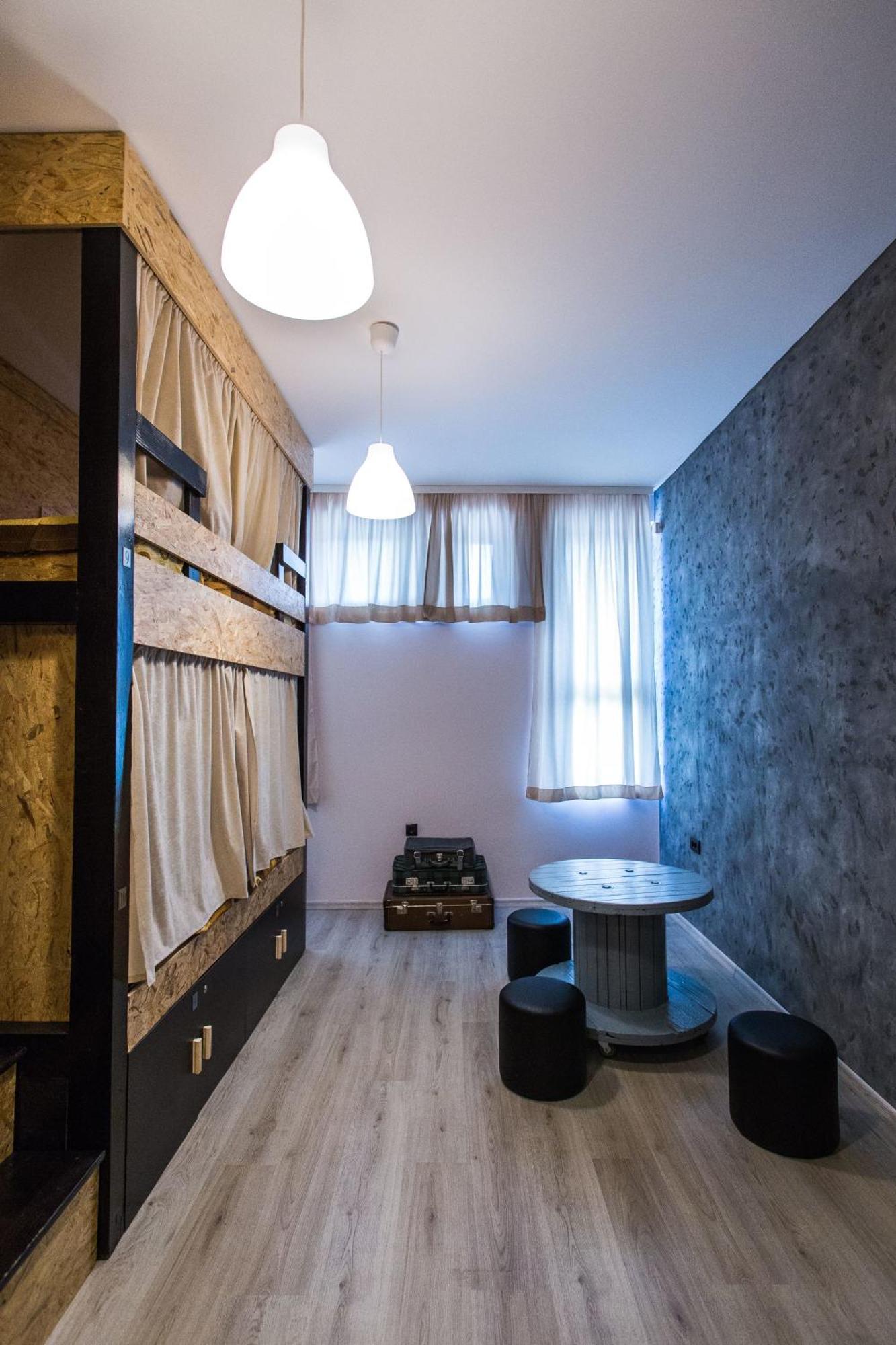 Hostel Day 'N' Night Ni 객실 사진