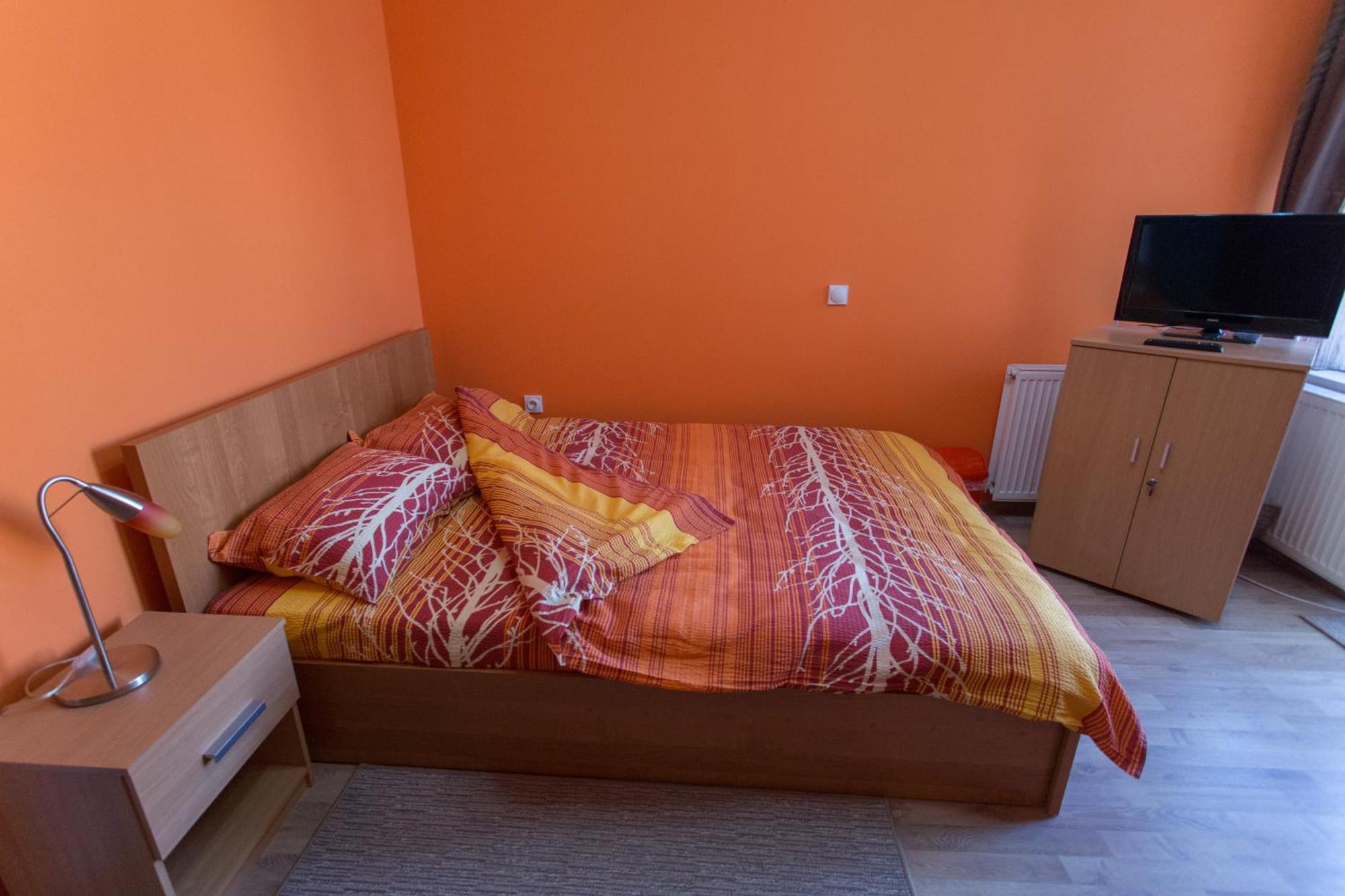 Hostel Day 'N' Night Ni 객실 사진